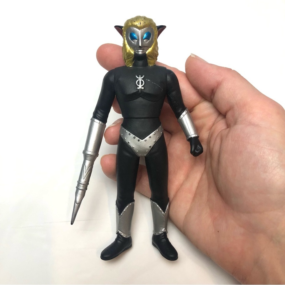 Ultraman Ultra Monster Series Alien Magma 2003 Bandai Figure Leo Kaiju